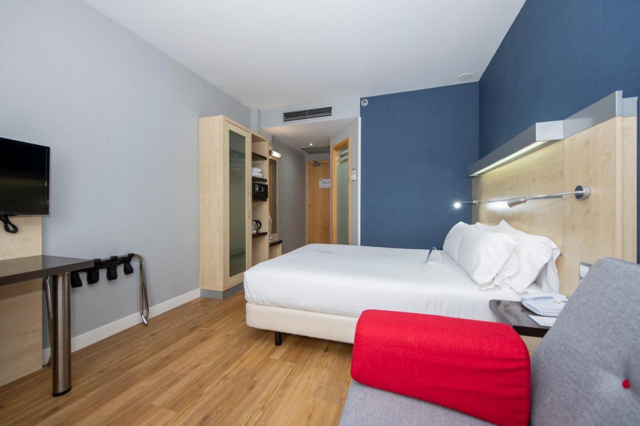 Hotell Express 22@ By Ihg